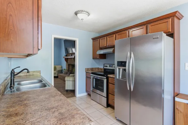 $252,000 | 658 Tee Vee Road, Elloree, SC 29047