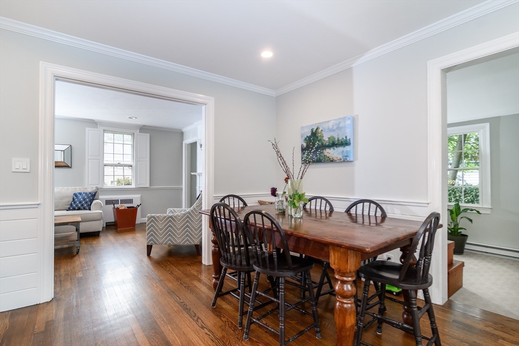 54 Colburn Road Wellesley, MA 02481 - Photo 7 of 26