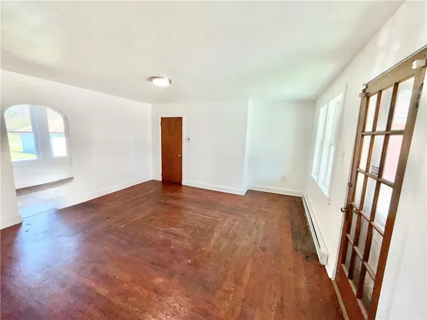 $1,500 | 797 Walnut Hill Road, Uniontown, PA 15401