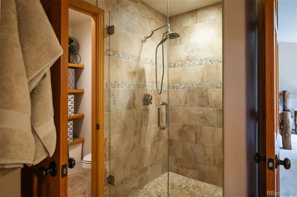 $1,750,000 | 29517 Gleneden Lane, Evergreen, CO 80439