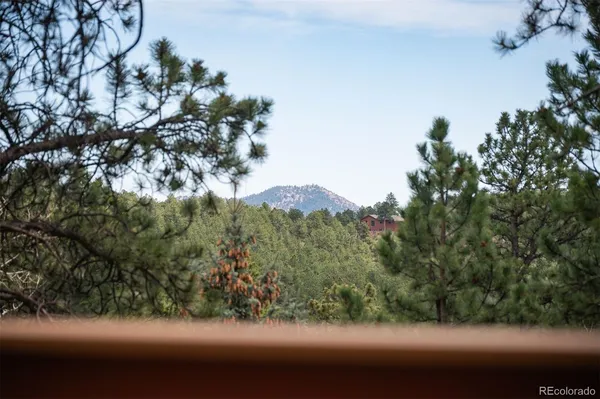 $1,750,000 | 29517 Gleneden Lane, Evergreen, CO 80439