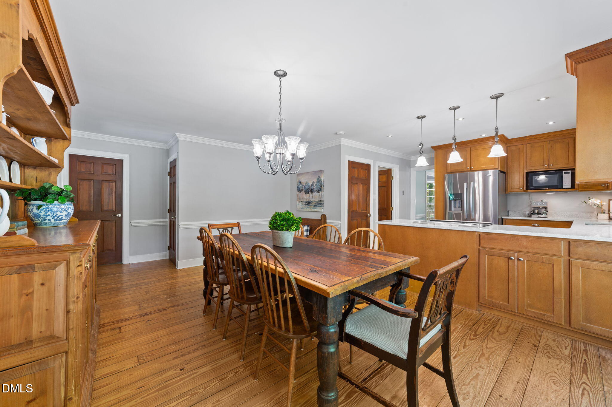 3220 Brennan Drive Raleigh, NC 27613 - Photo 11 of 51 27-web-or-mls-VB4A6402