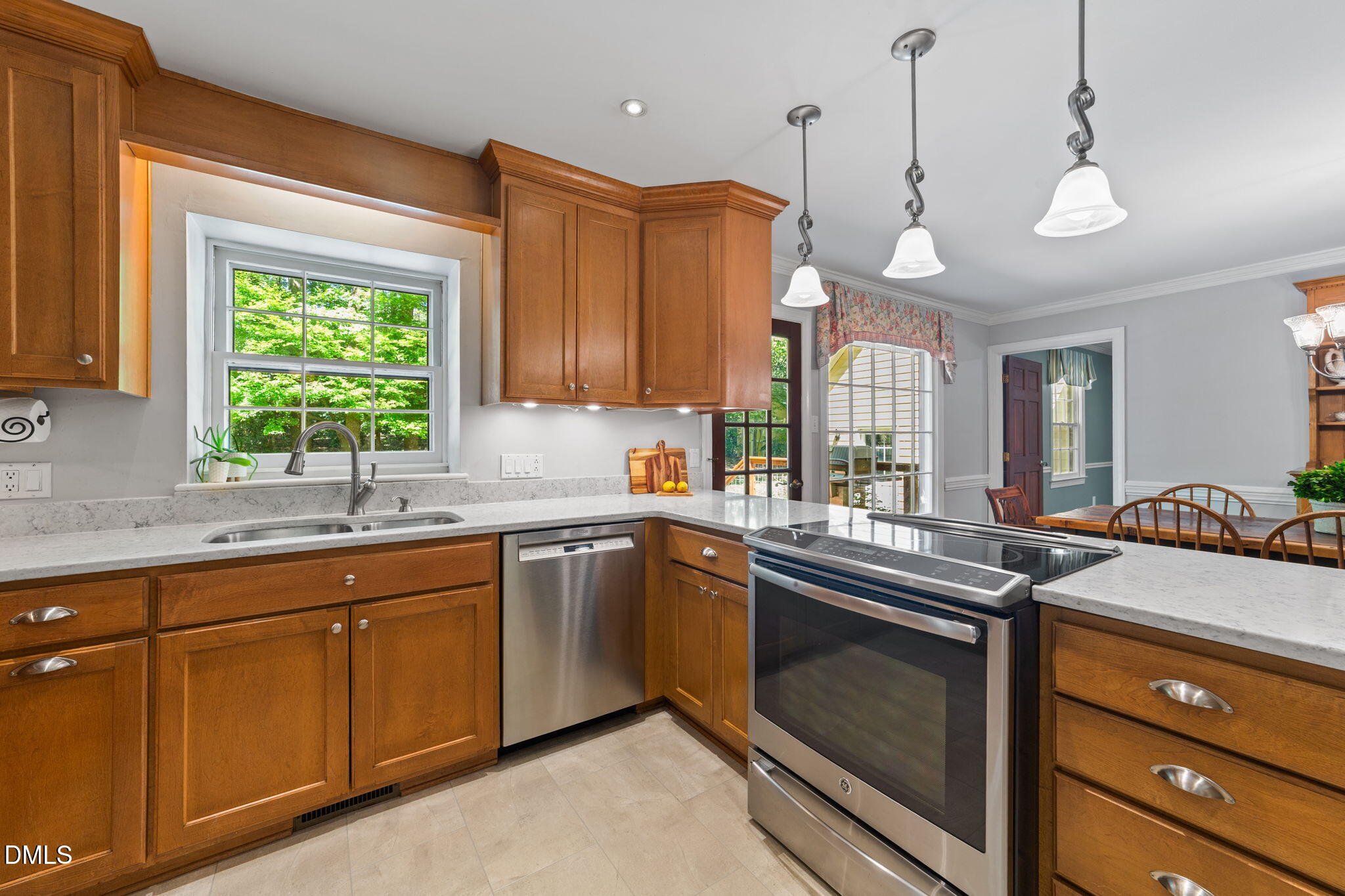 3220 Brennan Drive Raleigh, NC 27613 - Photo 17 of 51 33-web-or-mls-VB4A6426