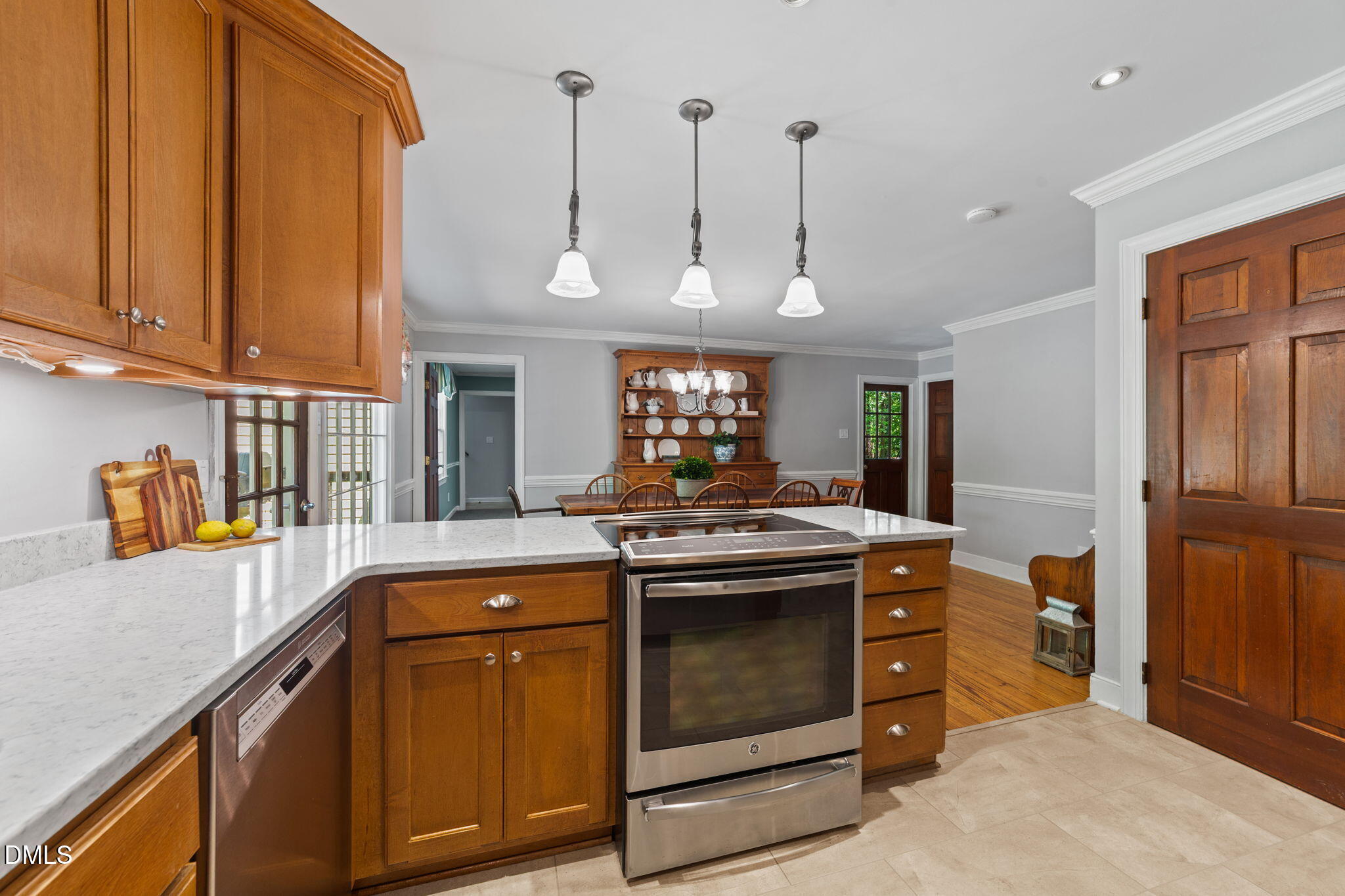 3220 Brennan Drive Raleigh, NC 27613 - Photo 18 of 51 34-web-or-mls-VB4A6429