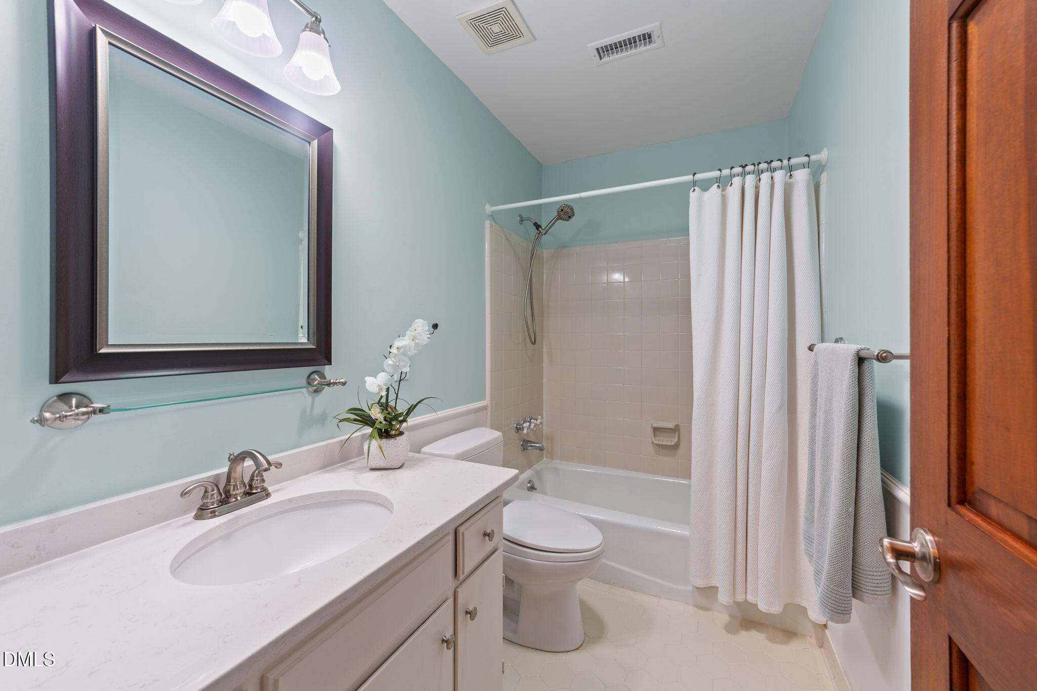 3220 Brennan Drive Raleigh, NC 27613 - Photo 40 of 51 55-web-or-mls-VB4A6507