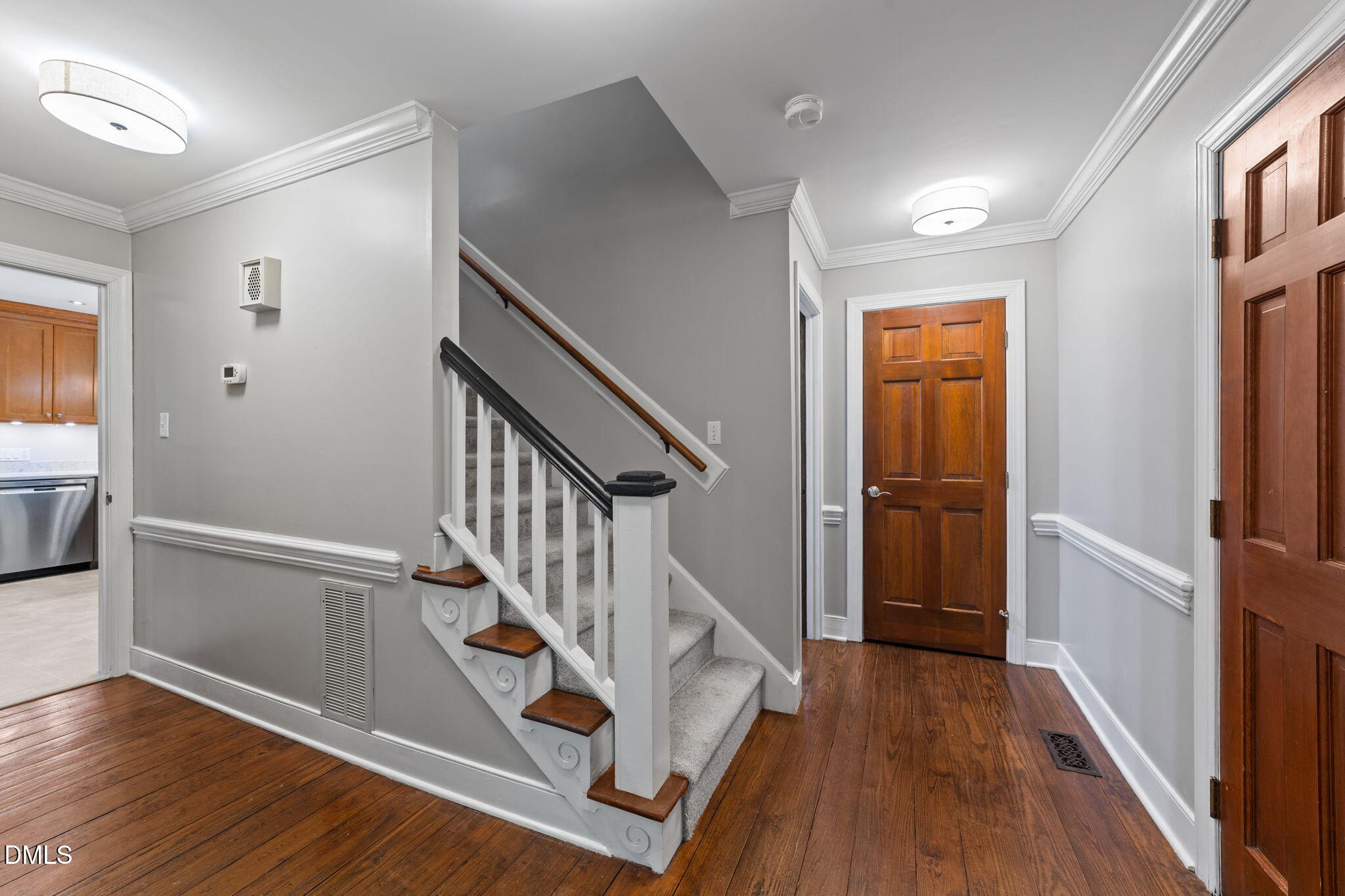 3220 Brennan Drive Raleigh, NC 27613 - Photo 4 of 51 20-web-or-mls-VB4A6348