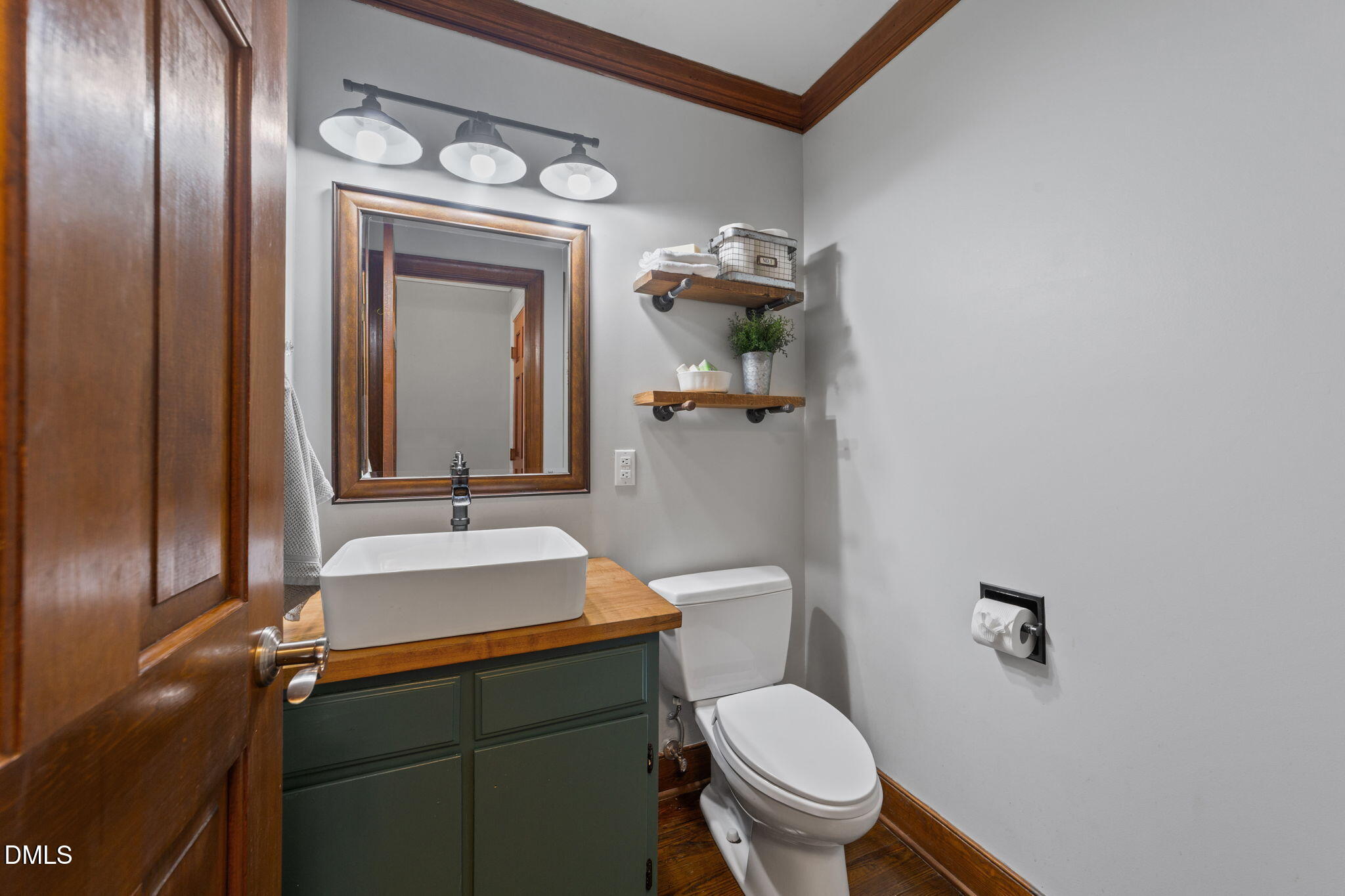 3220 Brennan Drive Raleigh, NC 27613 - Photo 5 of 51 21-web-or-mls-VB4A6357