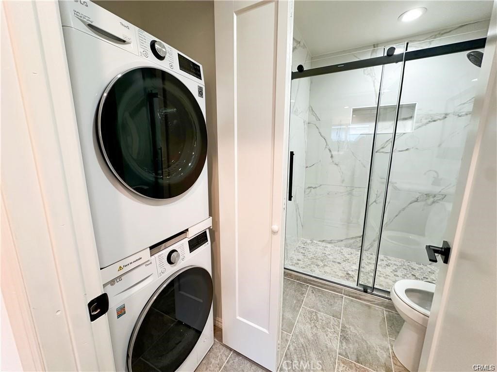 17814 Hemmingway Street Reseda, CA 91335 - Photo 3 of 10 Includes Washer & Dryer