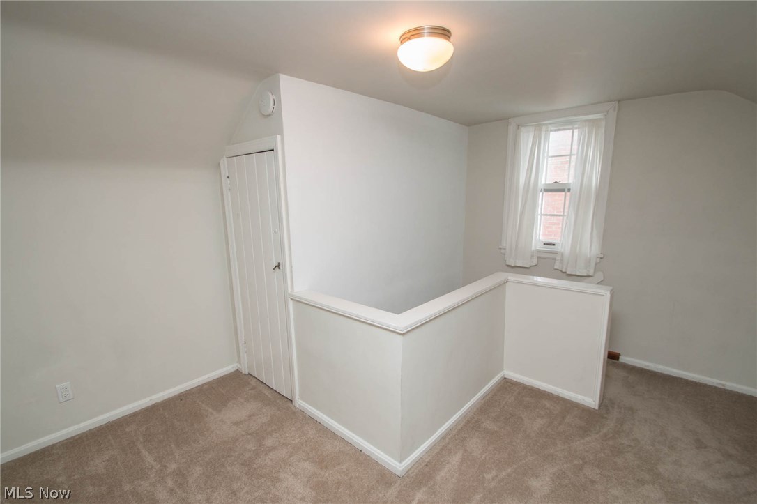 3873 Bethany Road Cleveland, OH 44118 - Photo 28 of 35