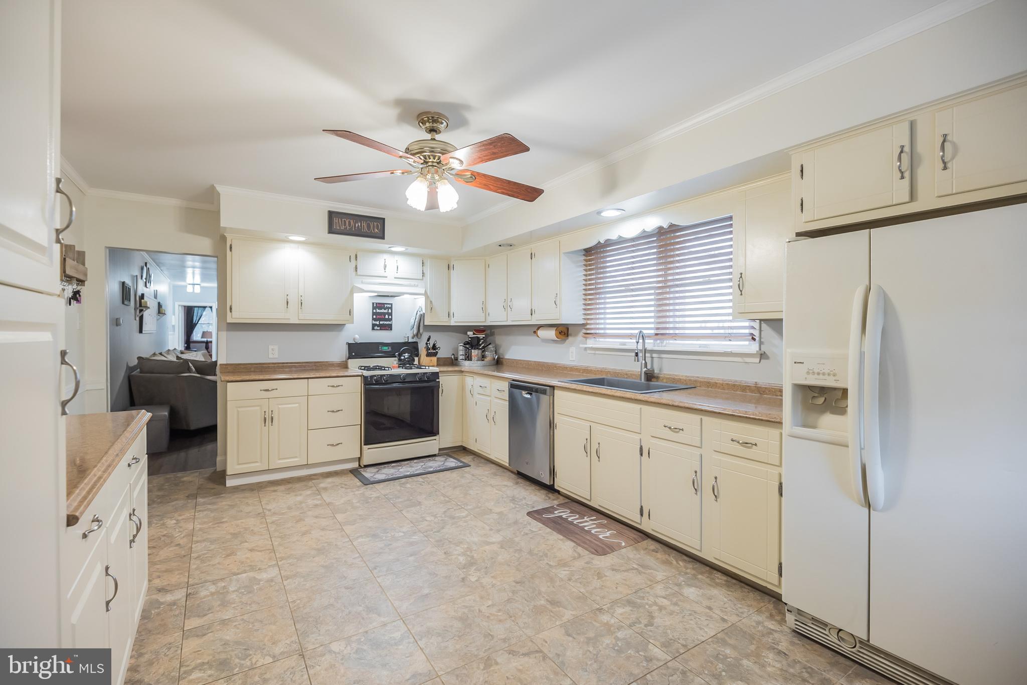 240 Tomlin Road Gibbstown, NJ 08027 - Photo 14 of 30