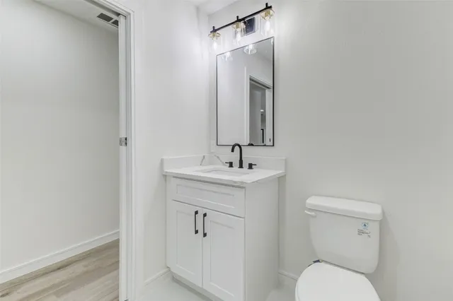 a view of garage and yard