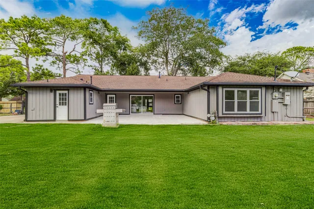 $4,700 | 9923 Emnora Lane, Houston, TX 77080