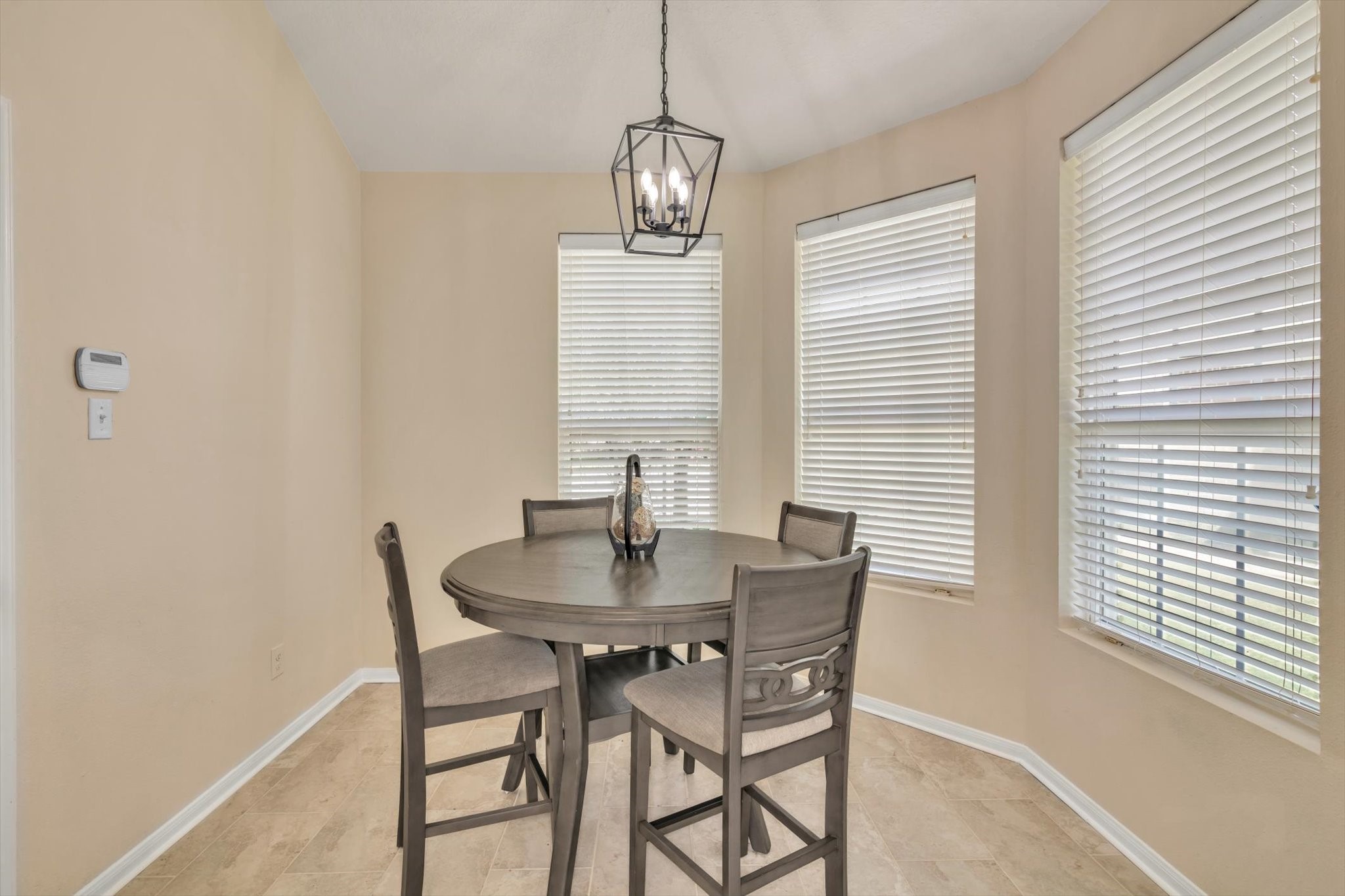 1722 Sun Point Court Humble, TX 77396 - Photo 13 of 40