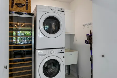 $1,295,000 | 406 35th Street, West Palm Beach, FL 33407