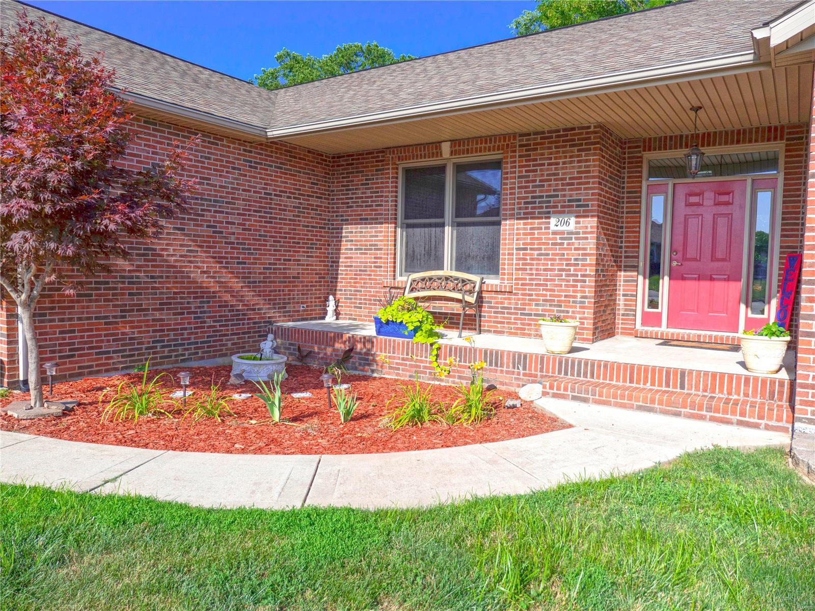 206 Stonehill Ridge Valmeyer, IL 62295 - Photo 2 of 45