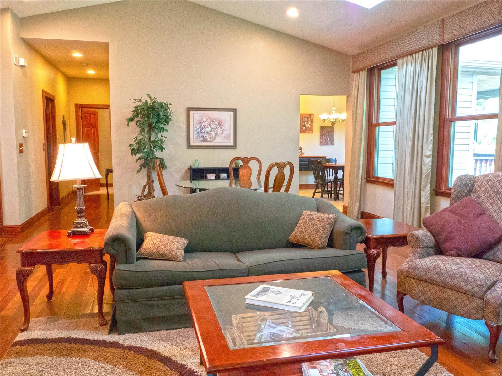 206 Stonehill Ridge Valmeyer, IL 62295 - Photo 8 of 45