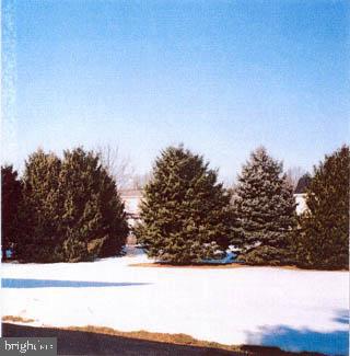 66 Green Acre Road Lititz, PA 17543 - Photo 2 of 3