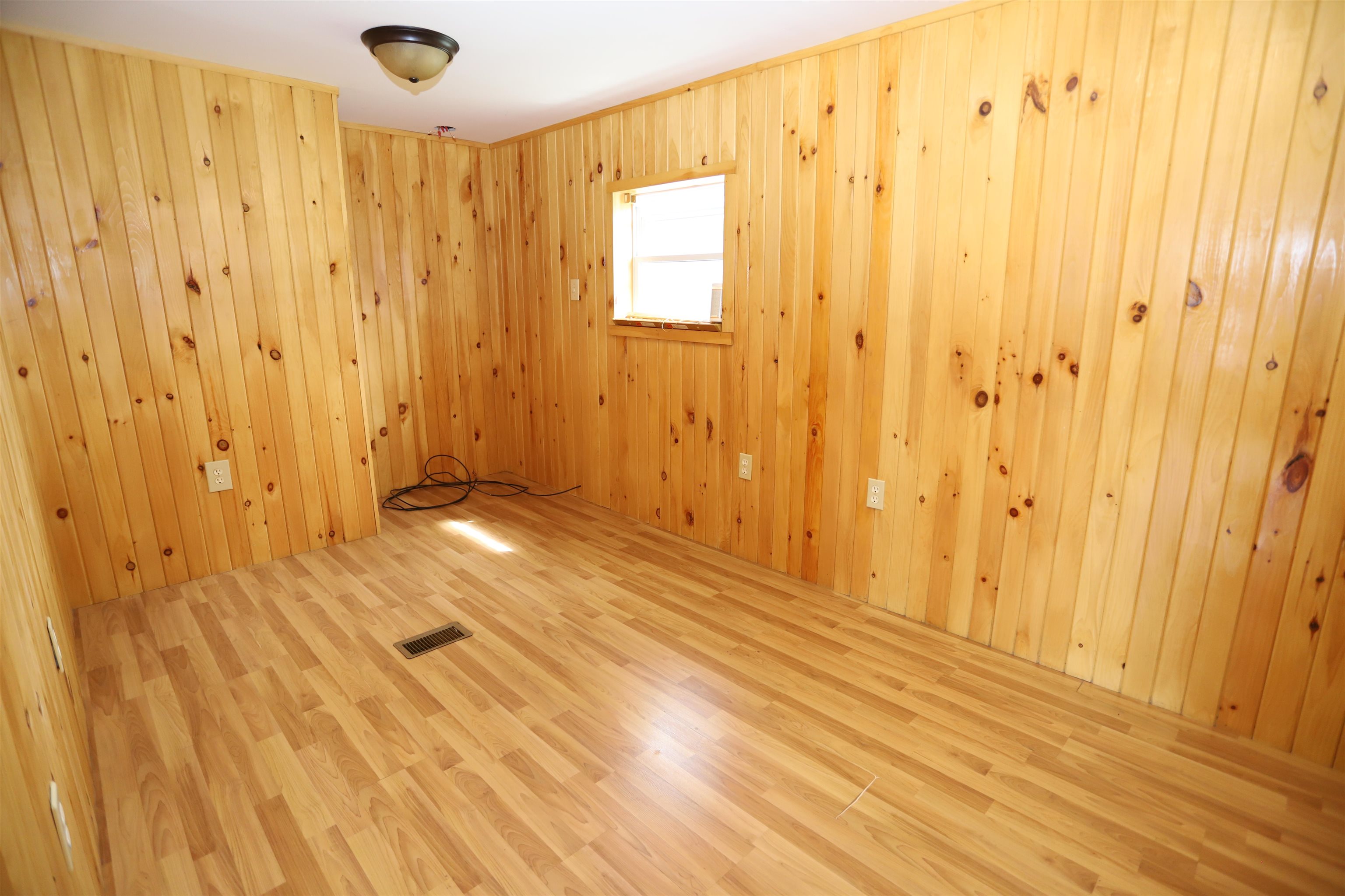 224 Shattuck Hill Road, Unit B08 Derby, VT 05855 - Photo 10 of 27 Gallery Image 10
