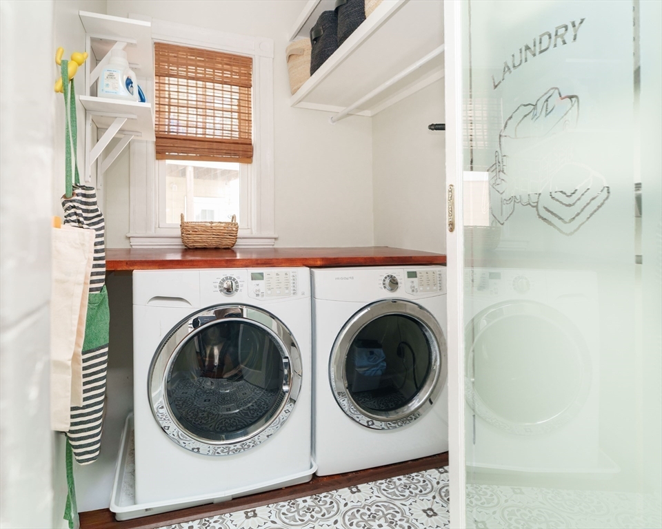 17 Tower Street, Unit 1 Boston, MA 02130 - Photo 32 of 35