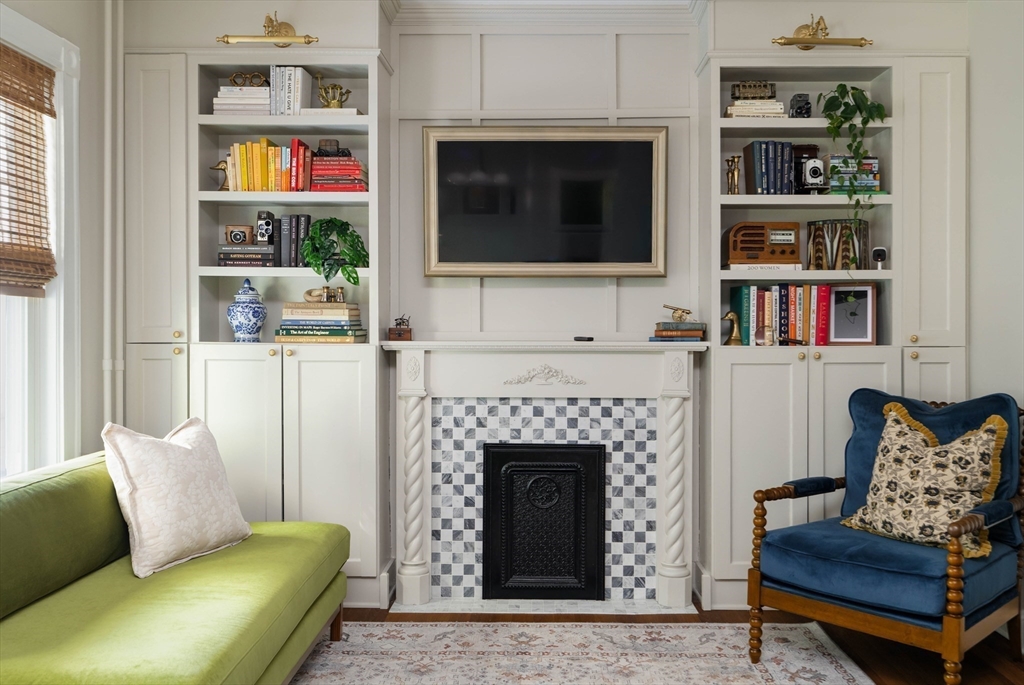 17 Tower Street, Unit 1 Boston, MA 02130 - Photo 4 of 35