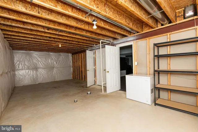 an empty room with closet