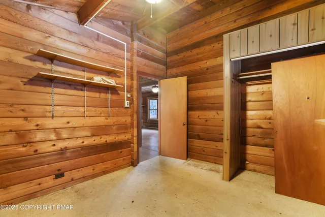 $199,900 | 148 Sportsmen Drive, Cresco, PA 18326