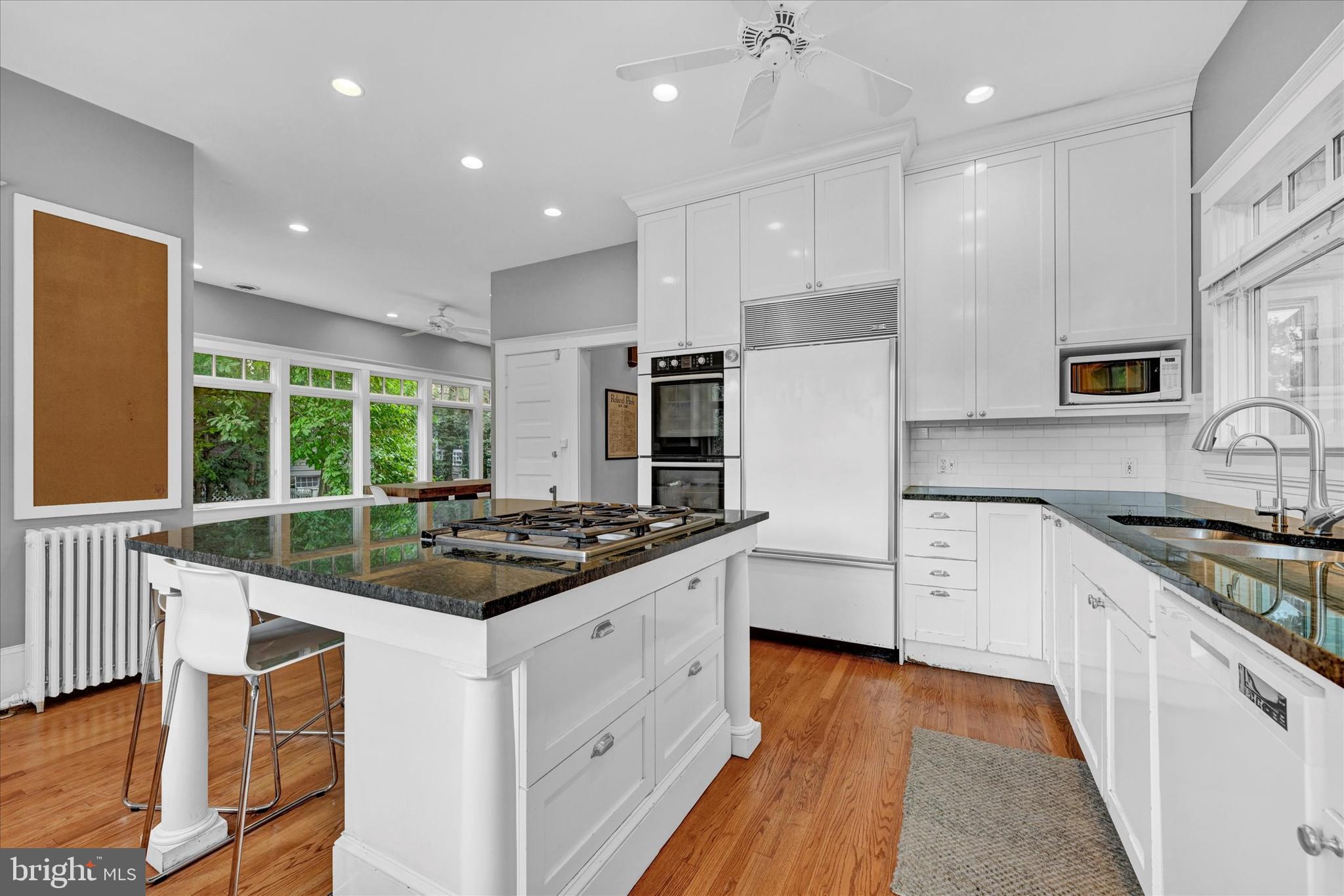 325 Hawthorn Road Baltimore, MD 21210 - Photo 17 of 43