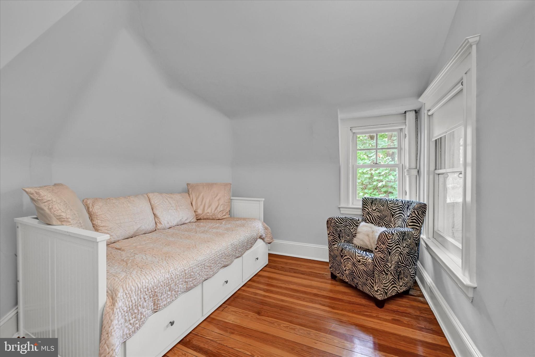 325 Hawthorn Road Baltimore, MD 21210 - Photo 27 of 43