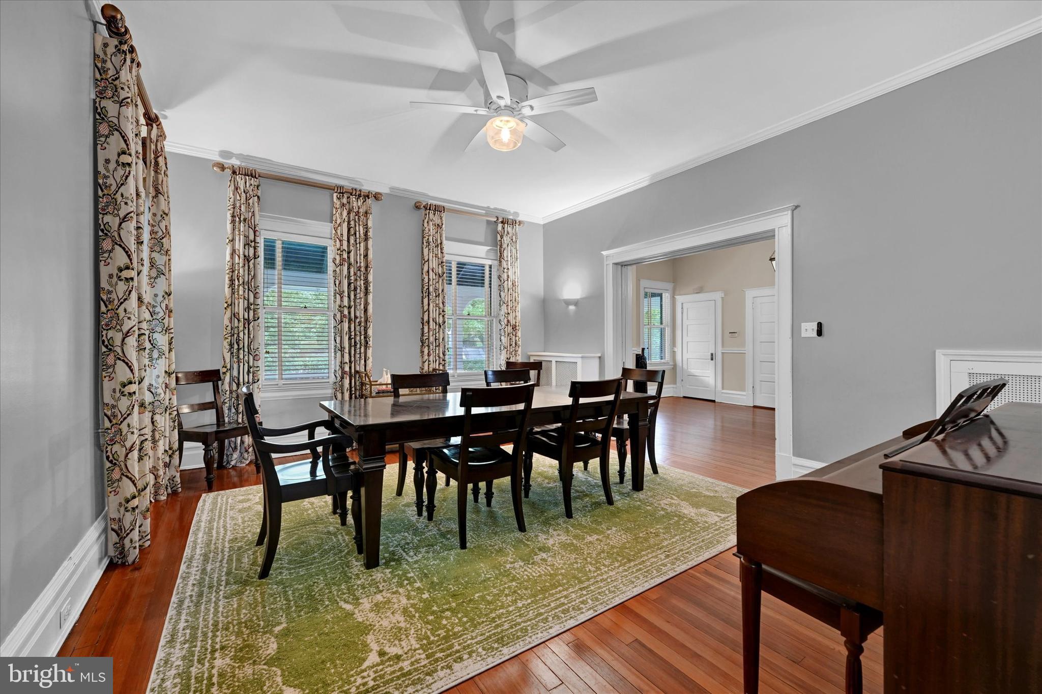 325 Hawthorn Road Baltimore, MD 21210 - Photo 7 of 43