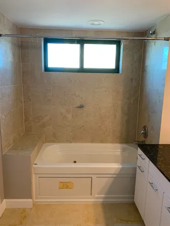 $309,000 | 300 South Duval Street, Unit 701, Tallahassee, FL 32301