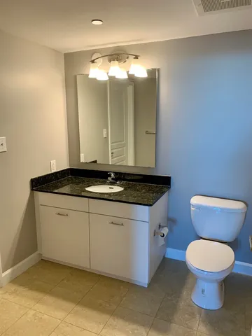 $309,000 | 300 South Duval Street, Unit 701, Tallahassee, FL 32301