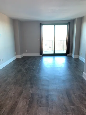 $309,000 | 300 South Duval Street, Unit 701, Tallahassee, FL 32301