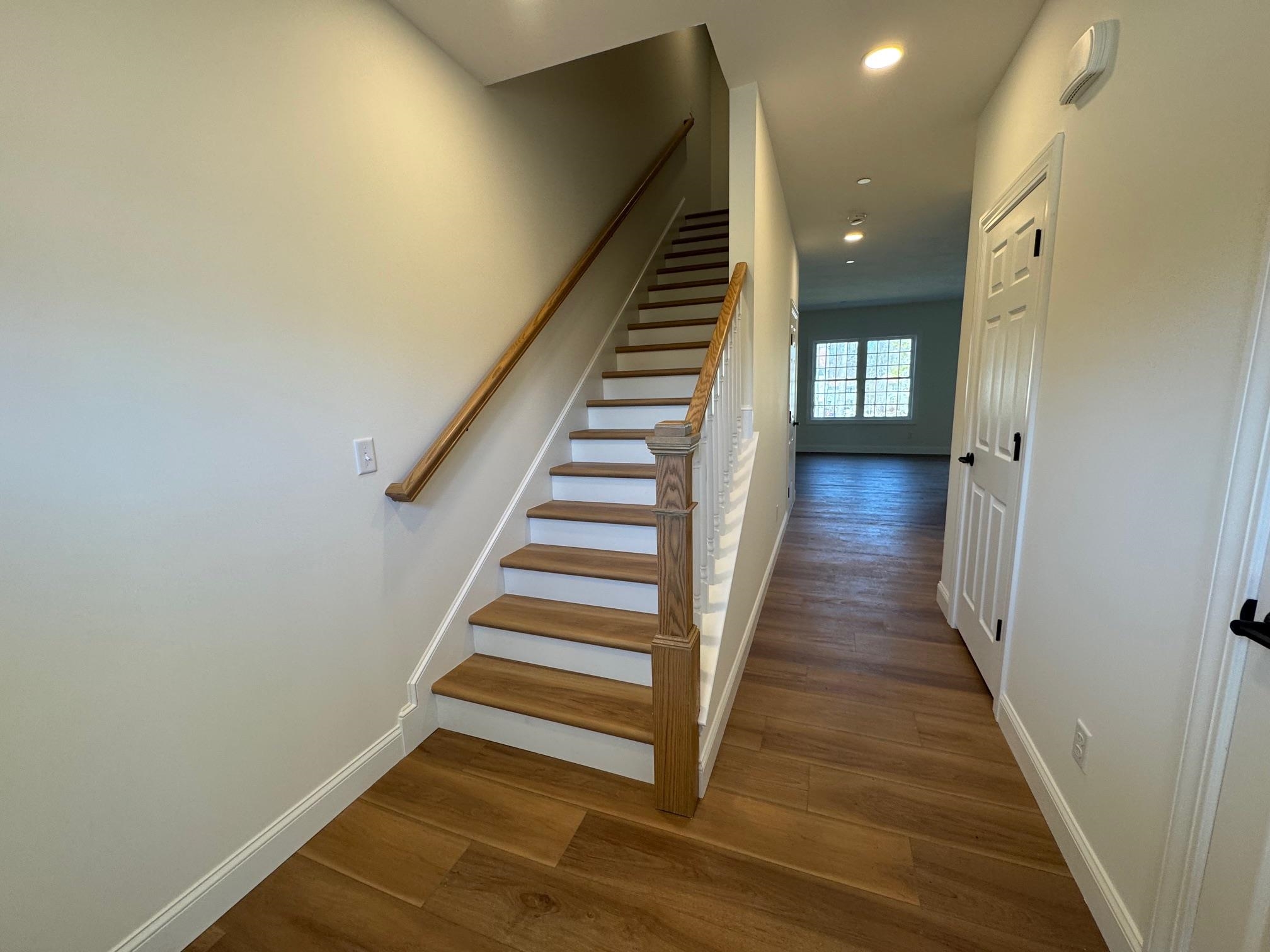 8 B Dearborn Circle Walpole, NH 03608 - Photo 11 of 16