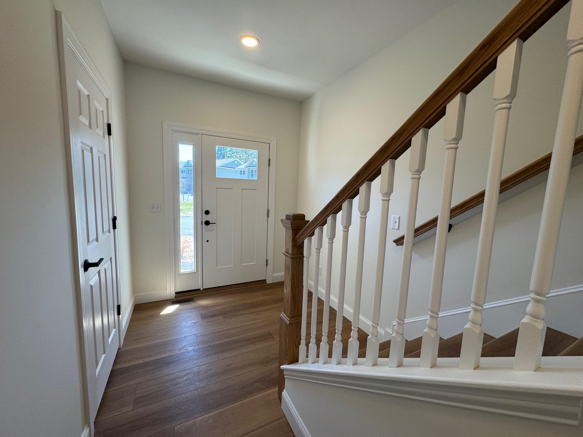 8 B Dearborn Circle Walpole, NH 03608 - Photo 12 of 16