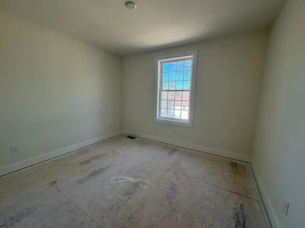 $479,000 | 8 B Dearborn Circle, Walpole, NH 03608