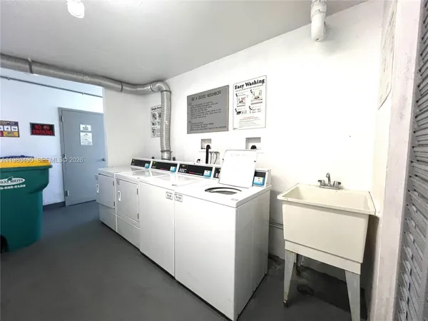 $219,000 | 3475 North Country Club Drive, Unit 716, Aventura, FL 33180