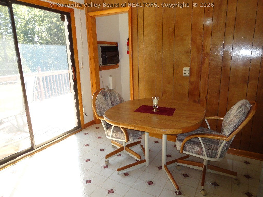 1808 Martha Road Barboursville, WV 25504 - Photo 4 of 20 Gallery Image 4