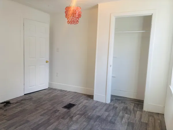 $2,350 | 7 Shedds Avenue, Nashua, NH 03060