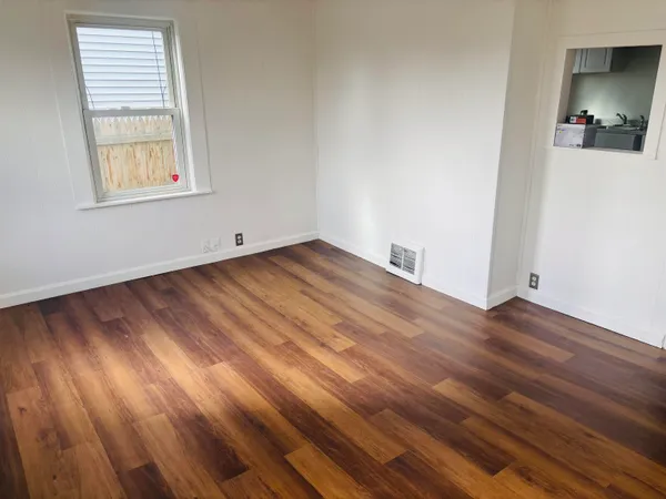 $2,350 | 7 Shedds Avenue, Nashua, NH 03060