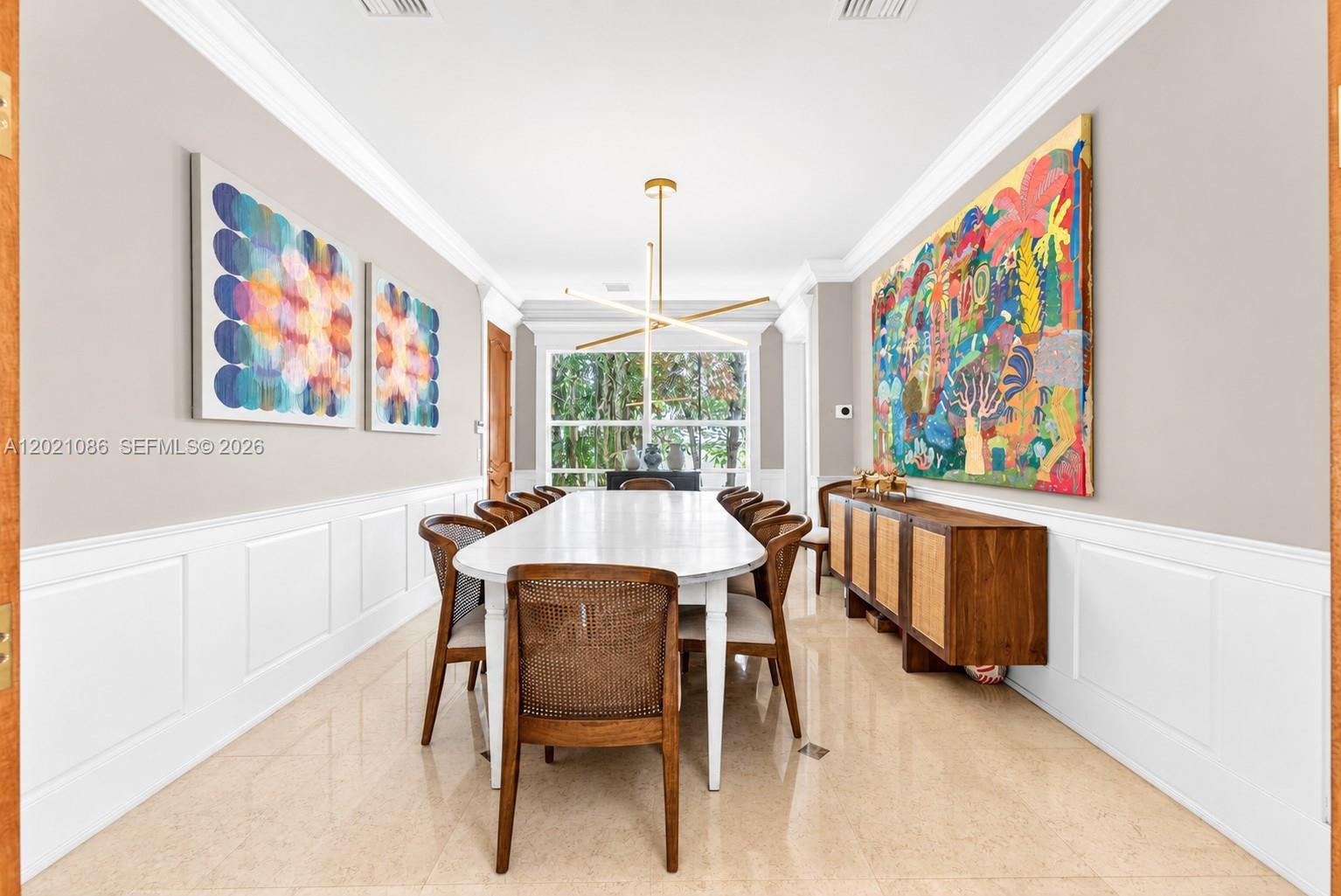 442 Ridgewood Road Key Biscayne, FL 33149 - Photo 12 of 35