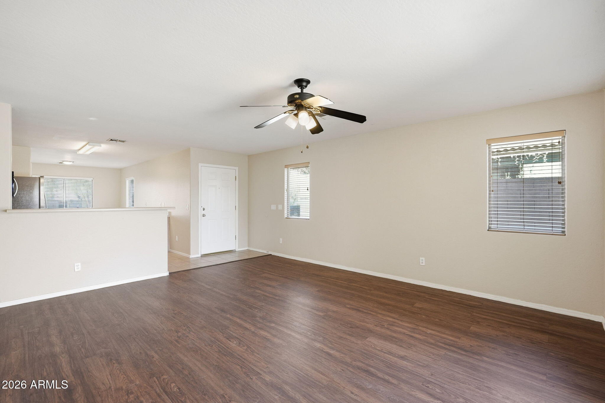10013 West Crown King Road Tolleson, AZ 85353 - Photo 11 of 38 006_ListerPros