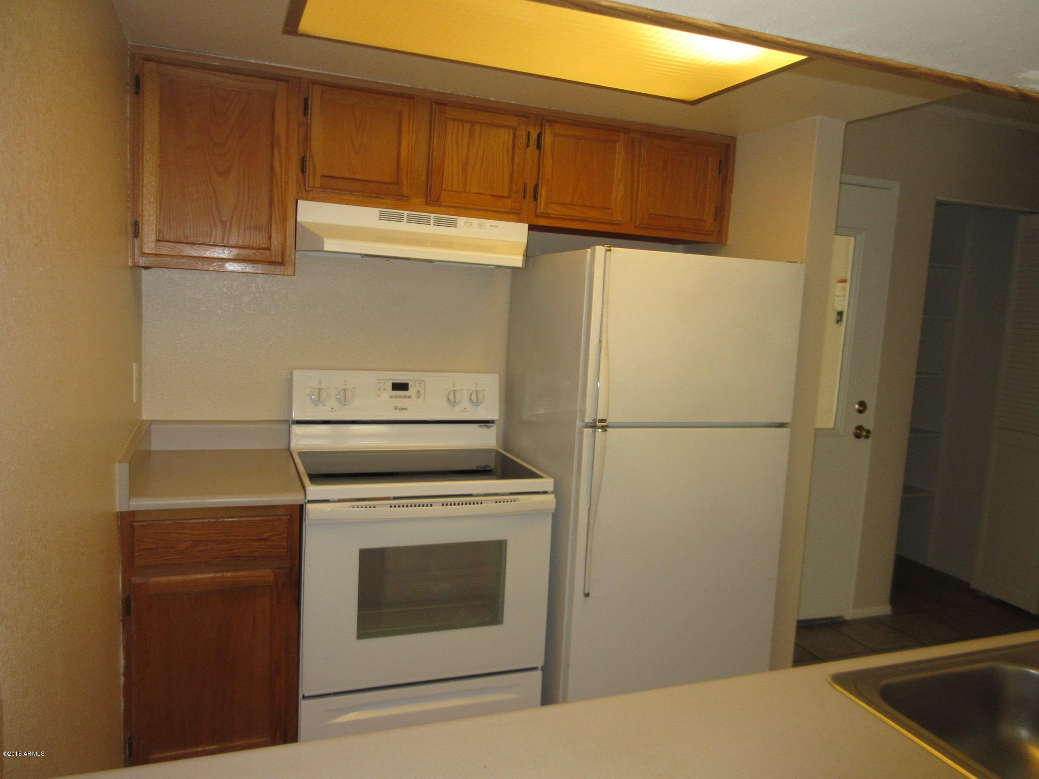 2023 West Bloomfield Road, Unit 4 Phoenix, AZ 85029 - Photo 9 of 27 IMG_0092.JPG