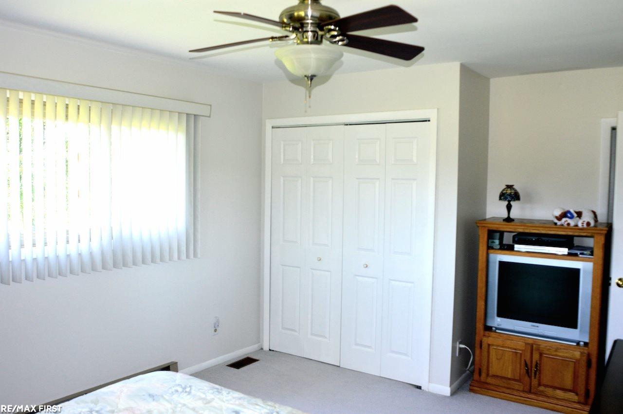 24320 Pratt Road Armada, MI 48005 - Photo 13 of 29