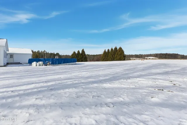 $425,000 | 86 Cedar Grove Road, Coeymans, NY 12158