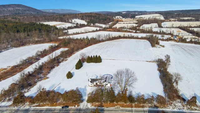 $449,900 | 86 Cedar Grove Road, Coeymans, NY 12158