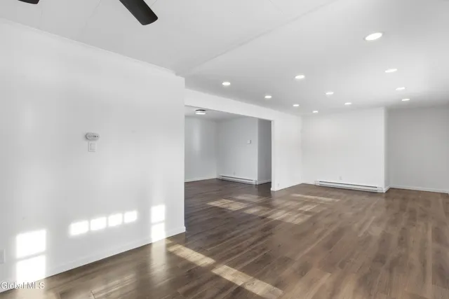 $425,000 | 86 Cedar Grove Road, Coeymans, NY 12158