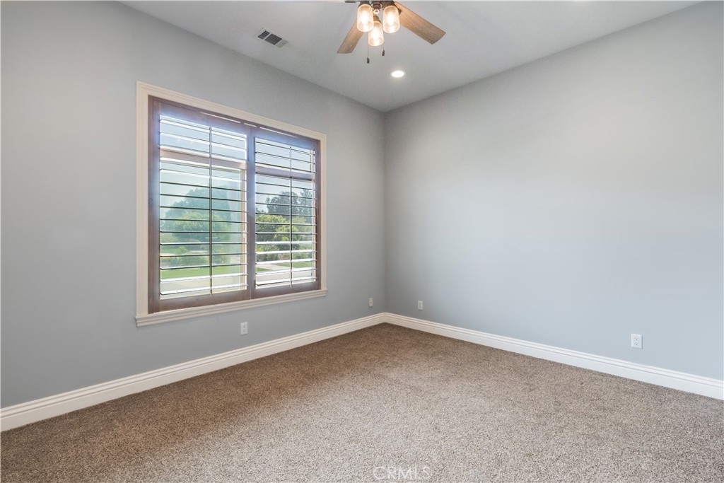 520 Stanton Street Arroyo Grande, CA 93420 - Photo 25 of 45 an empty room with a window