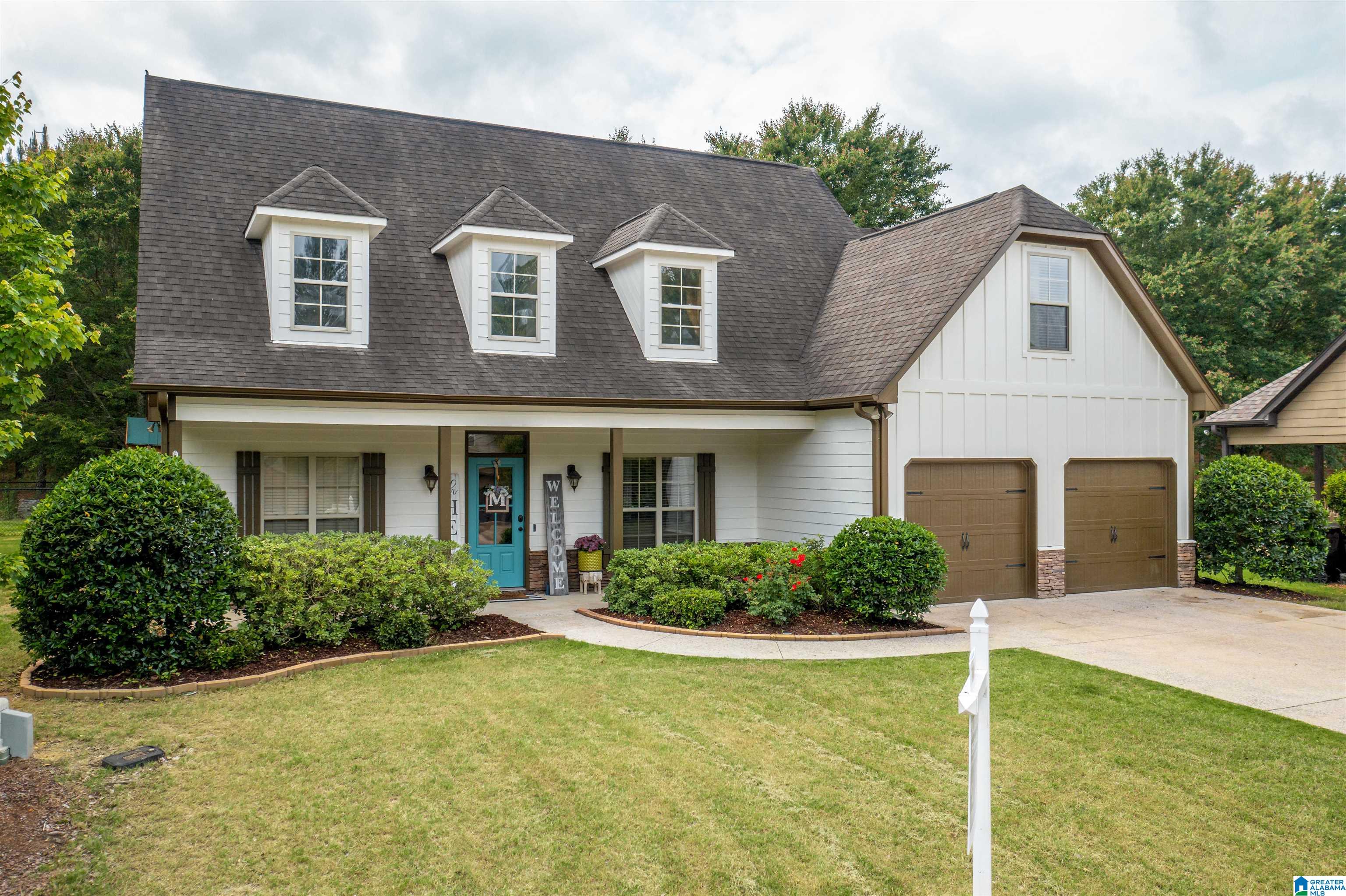 225 Perthshire Way Pelham, AL 35124 - Photo 3 of 31