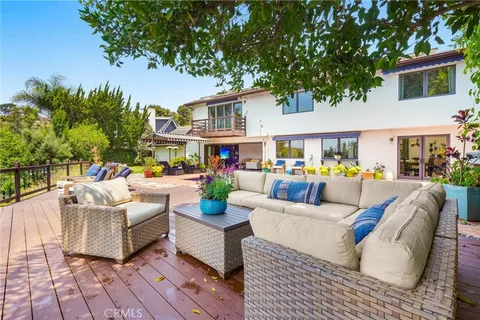 $2,499,000 | 6312 Tahoe Drive, Los Angeles, CA 90068
