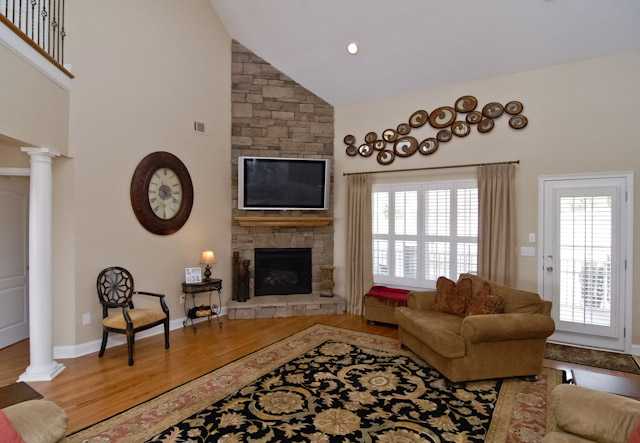 124 Gladstone Way Greer, SC 29650 - Photo 7 of 25 Gallery Image 7